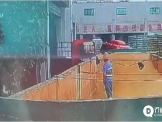 青岛啤酒三厂有工人在原料仓小便？当地市场监管局最新回应